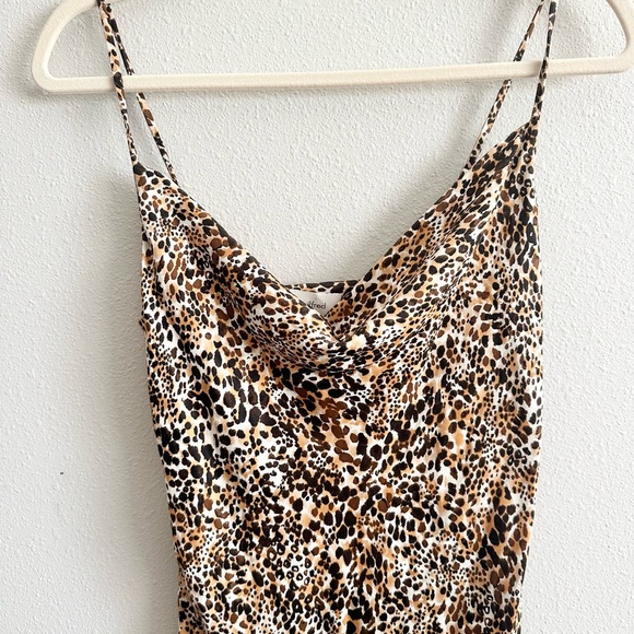 Aritzia Wilfred Only Ruched Slip Dress Size XXS - Picture 6 of 11